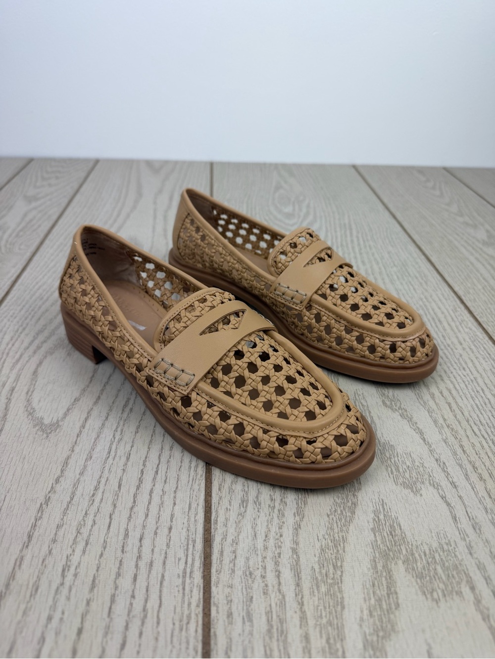 On 34th Women's Blaiya Woven Loafer Flats 5.5M English Walnut $89.50